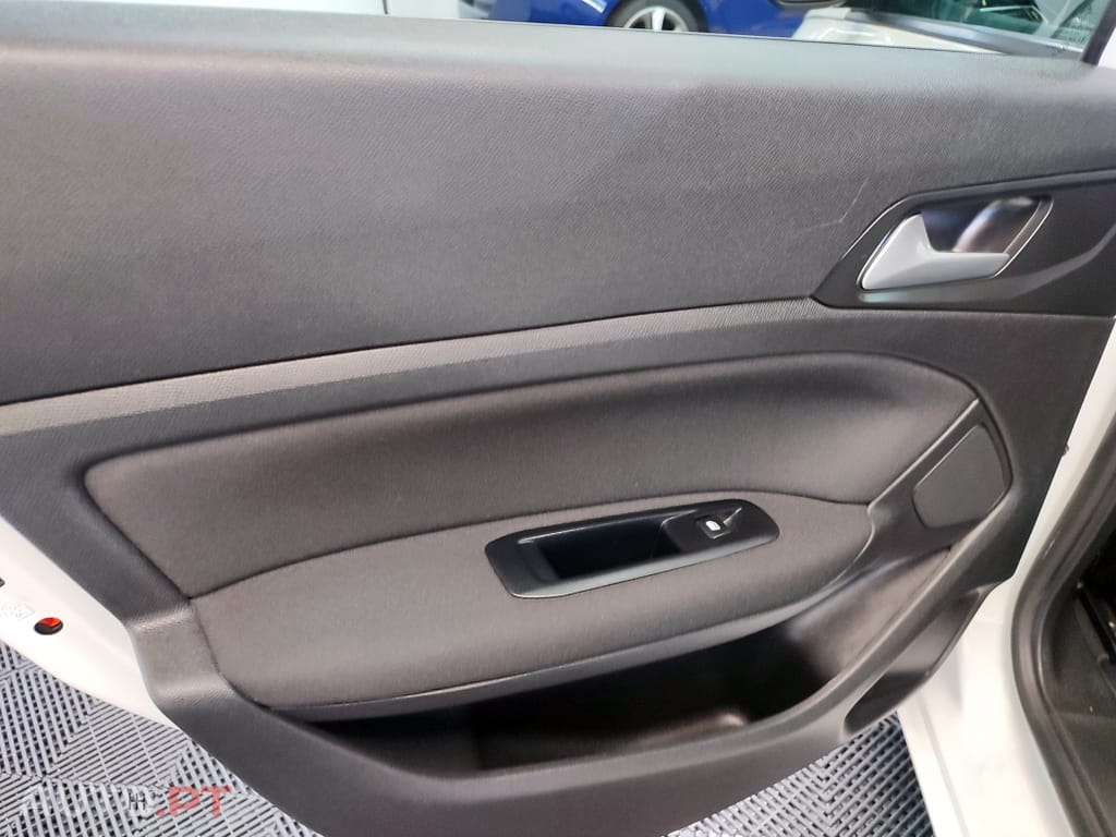 Peugeot 308 1.5 BlueHDi Allure
