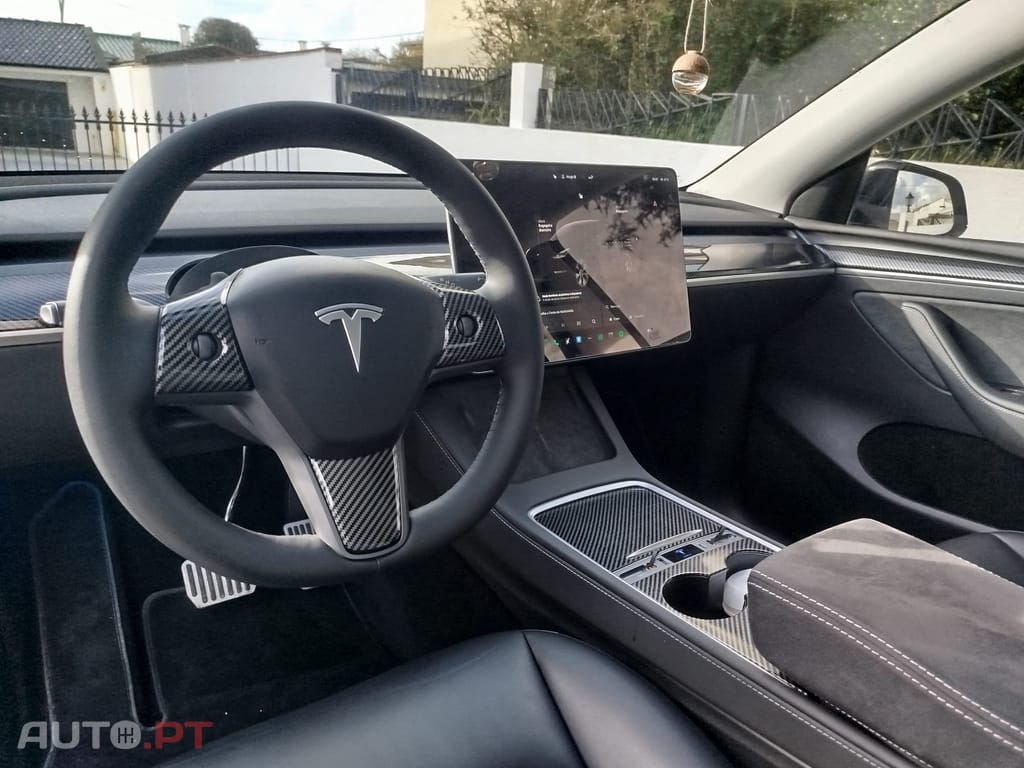 Tesla Model Y Tração Traseira Standard
