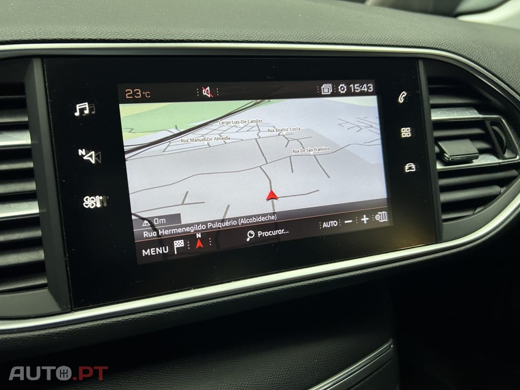 Peugeot 308 1.2 PureTech Active J17