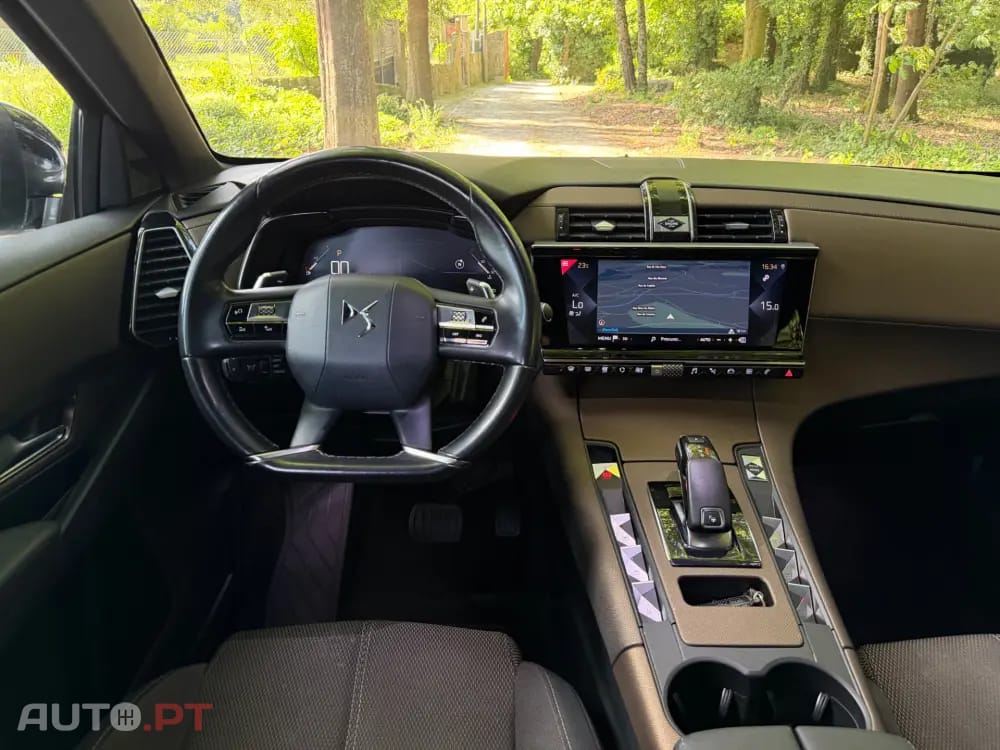 DS DS7 Crossback Grand Chic