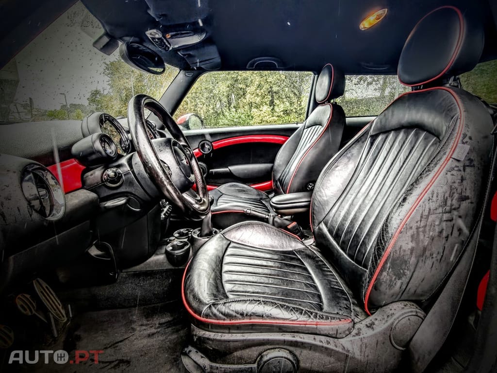 MINI Cooper Cooper S