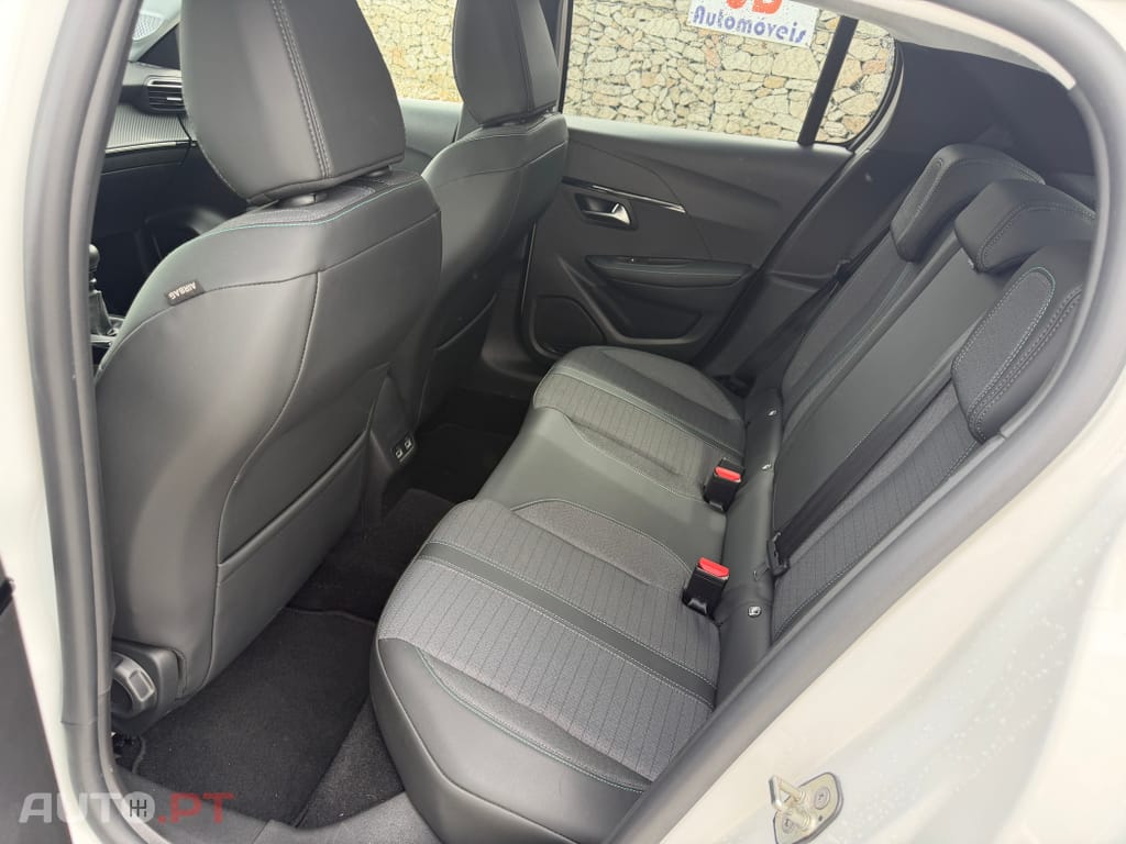 Peugeot 208 1.2 PureTech Allure