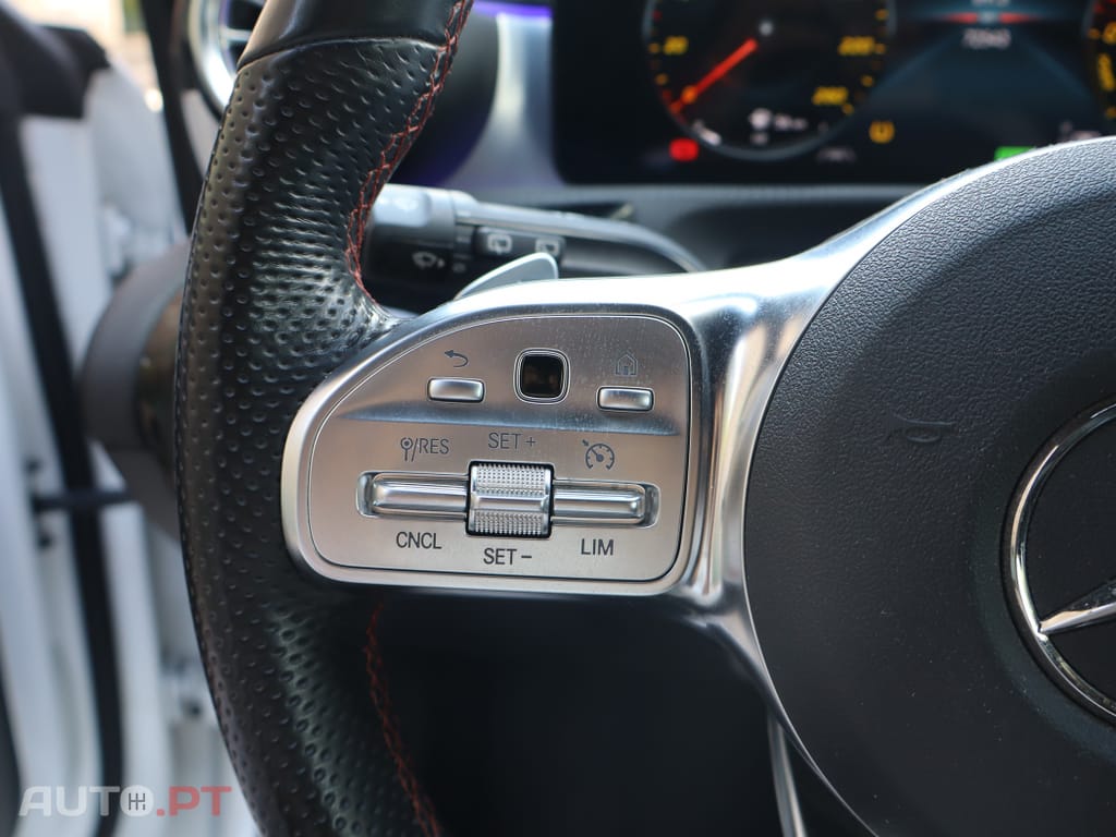 Mercedes-Benz CLA 250 e  Shooting Brake AMG Line