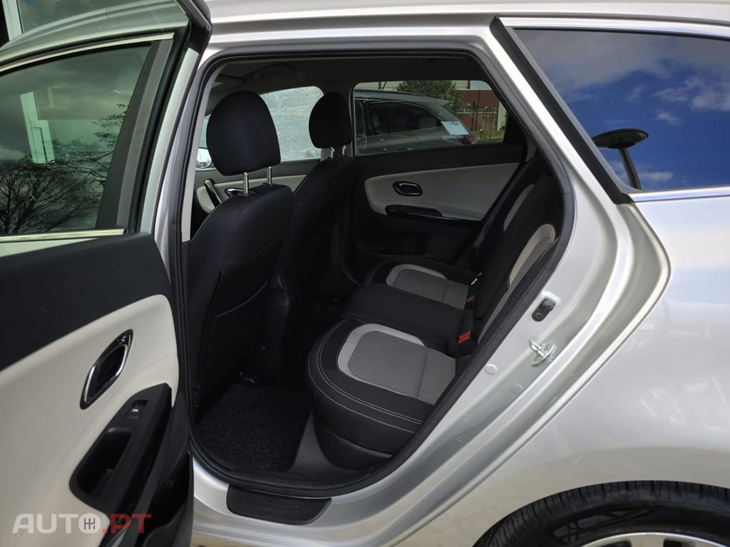 Kia Ceed SW 1.6 CRDi