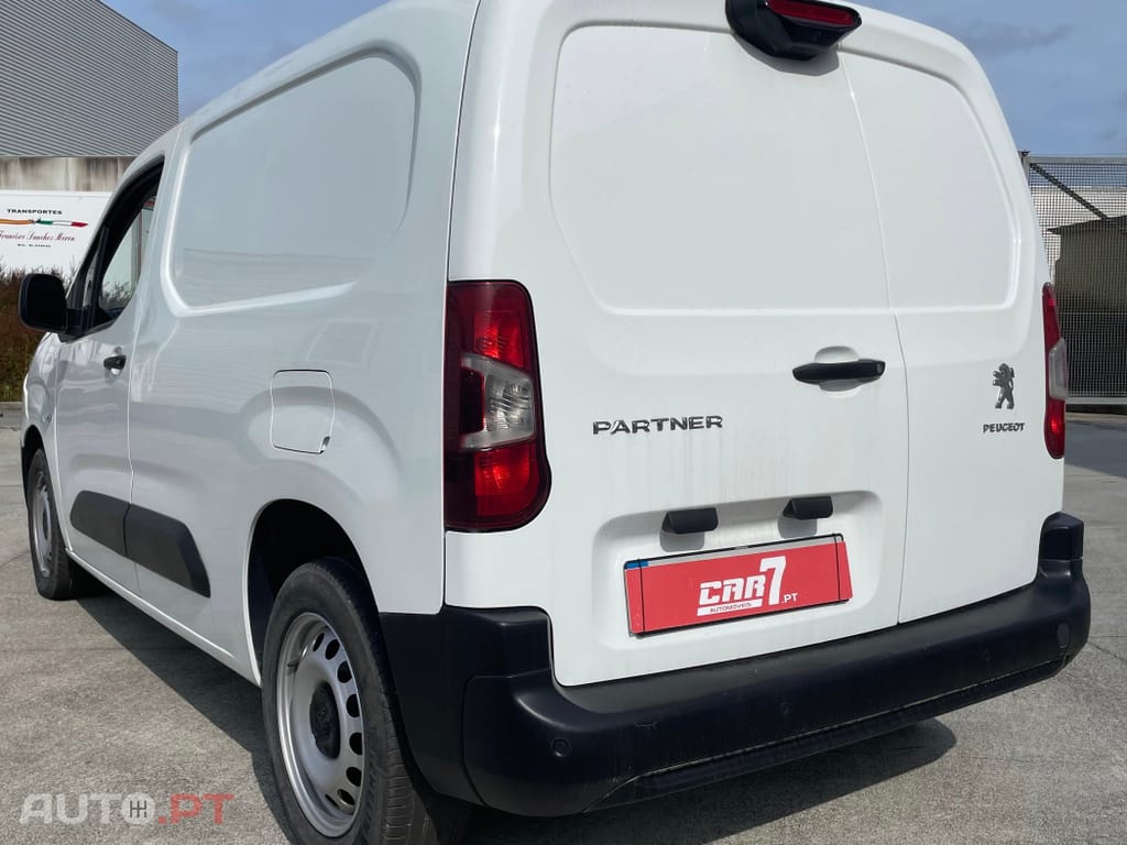 Peugeot Partner 1.5 BlueHDi Premium Standard