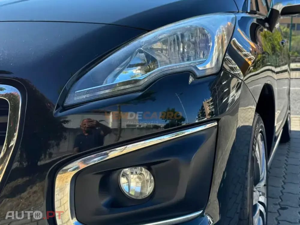 Peugeot 3008 1.6 Blue HDi Style