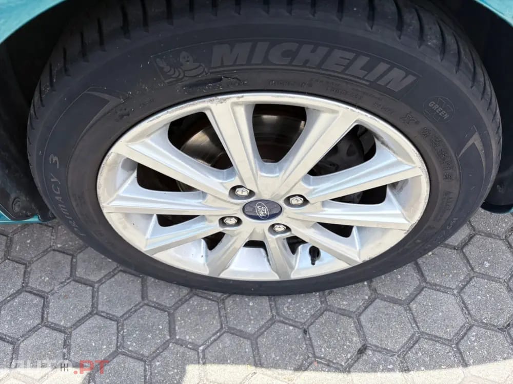 Ford Fiesta 1.0 T EcoBoost Titanium