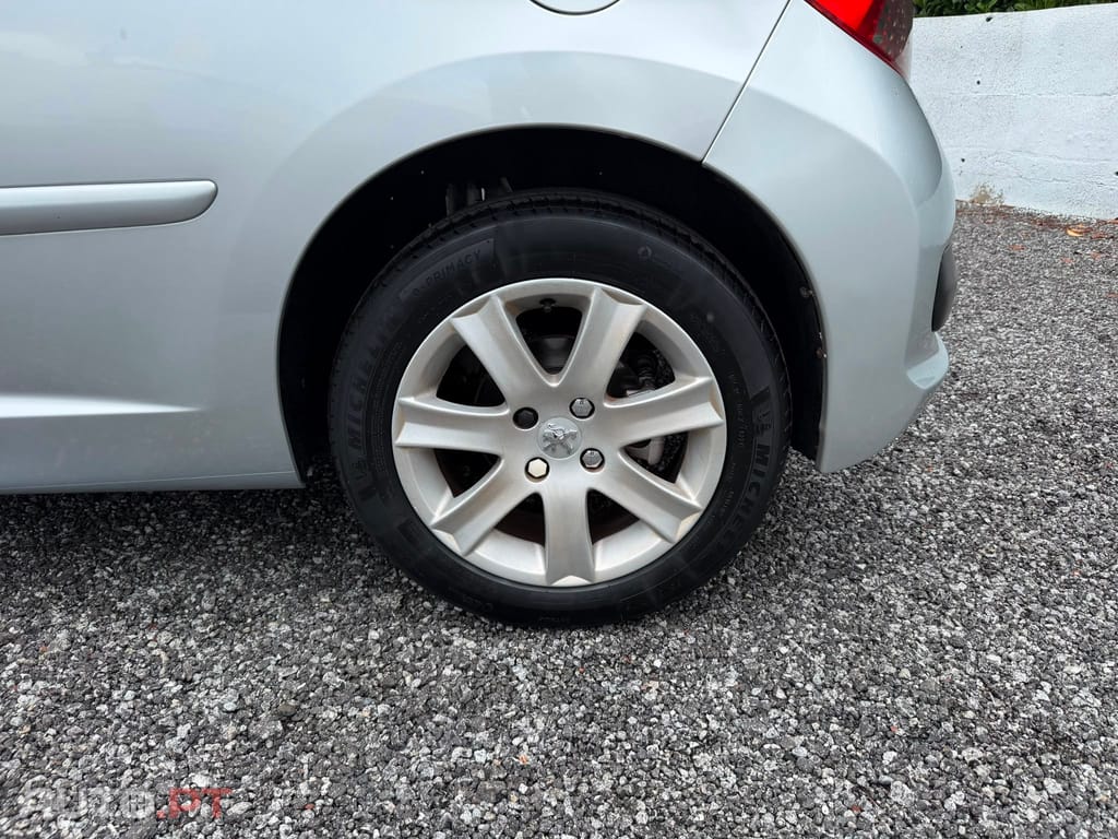 Peugeot 207 1.6 HDi Sport