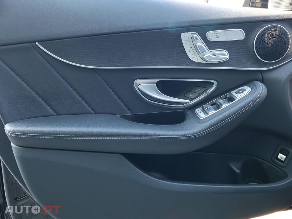Mercedes-Benz C 300 BlueTEC Hybrid AMG Line