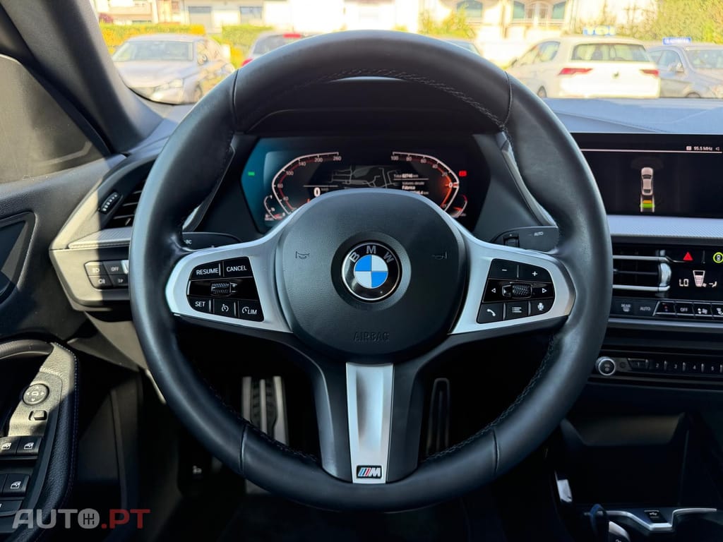 BMW 216 d Pack Desportivo M