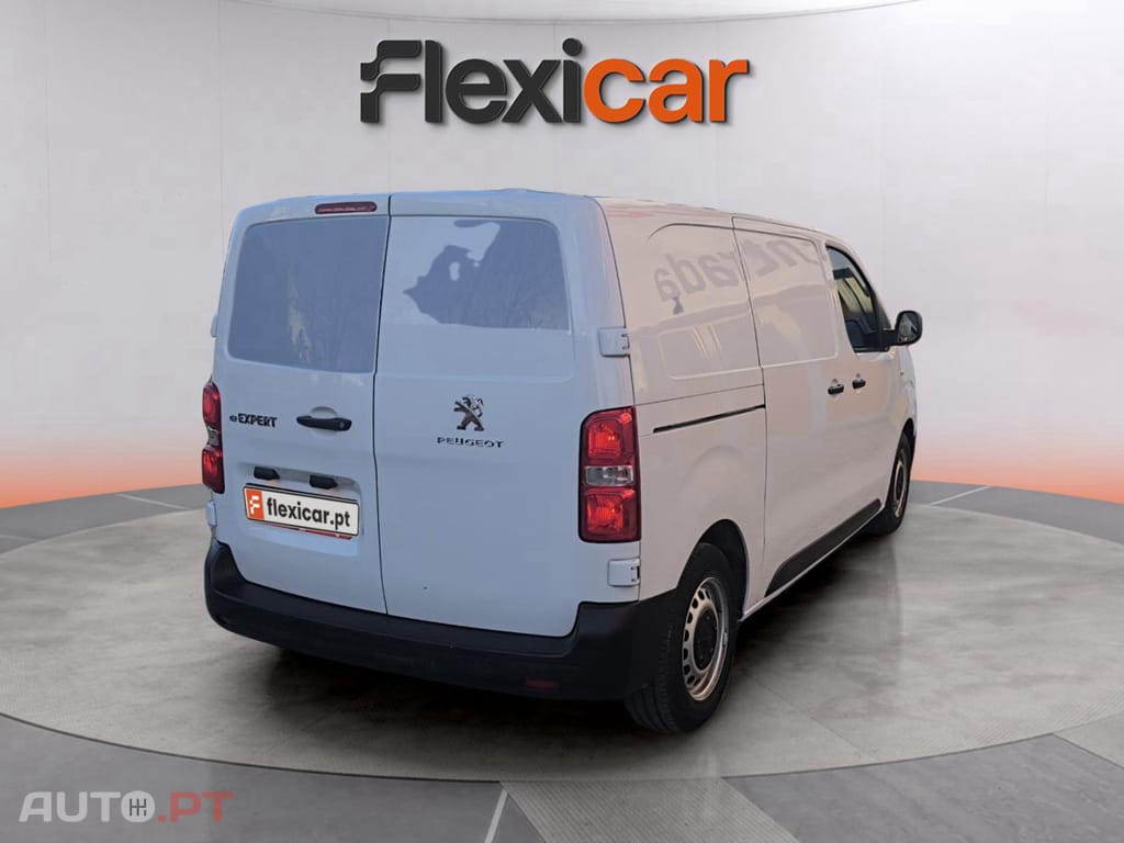 Peugeot Expert 75 kWh Standard