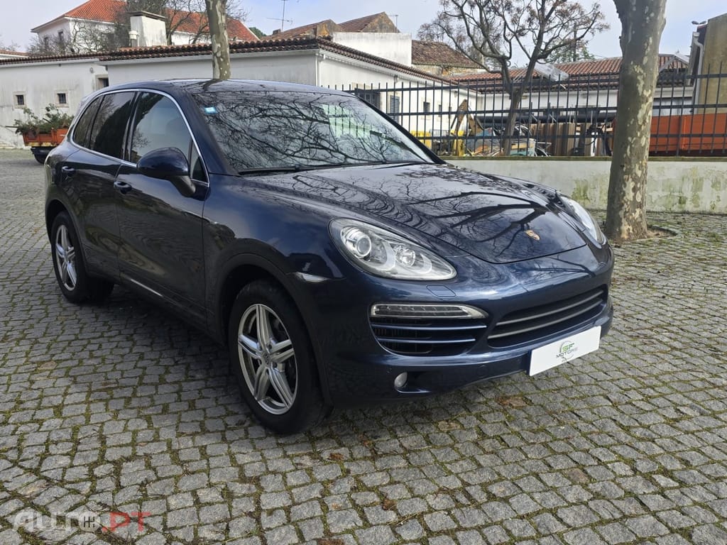Porsche Cayenne Platinum Edition