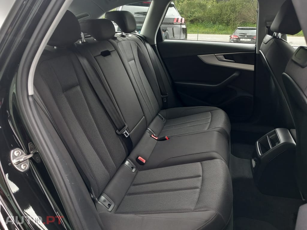 Audi A4 Avant 35 TDI Design S tronic