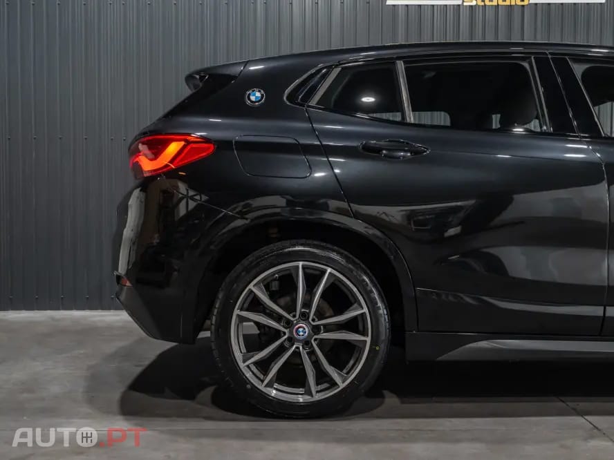 BMW X2 18 i sDrive Auto Pack M