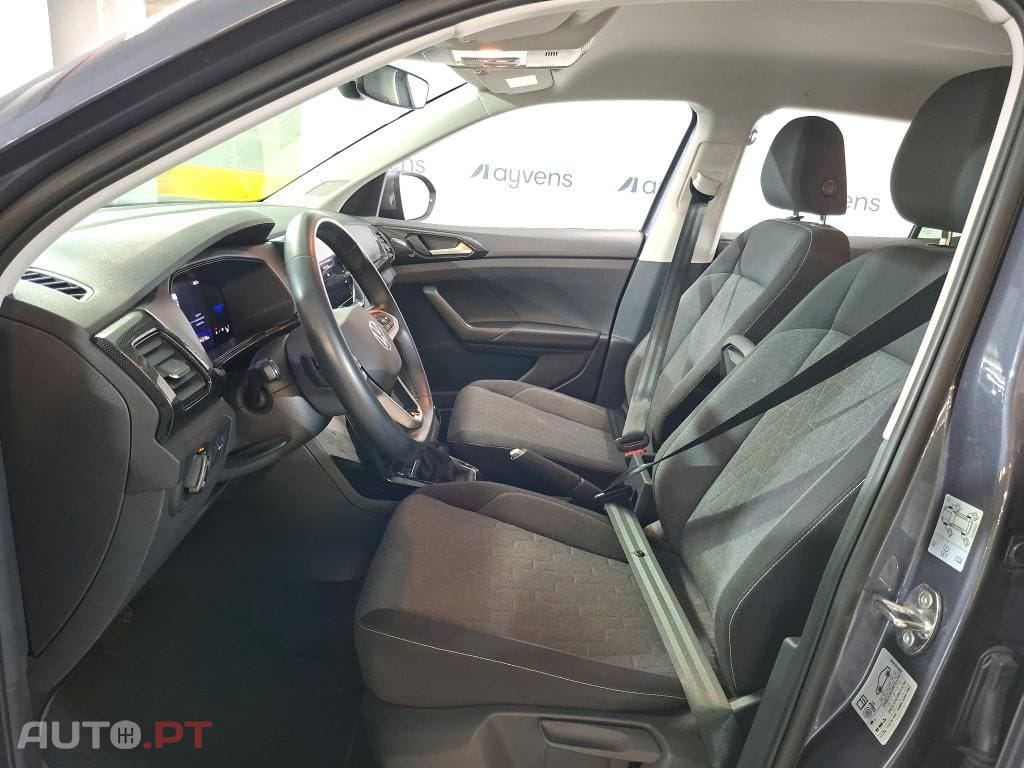 Volkswagen T-Cross 1.0 TSI Urban DSG