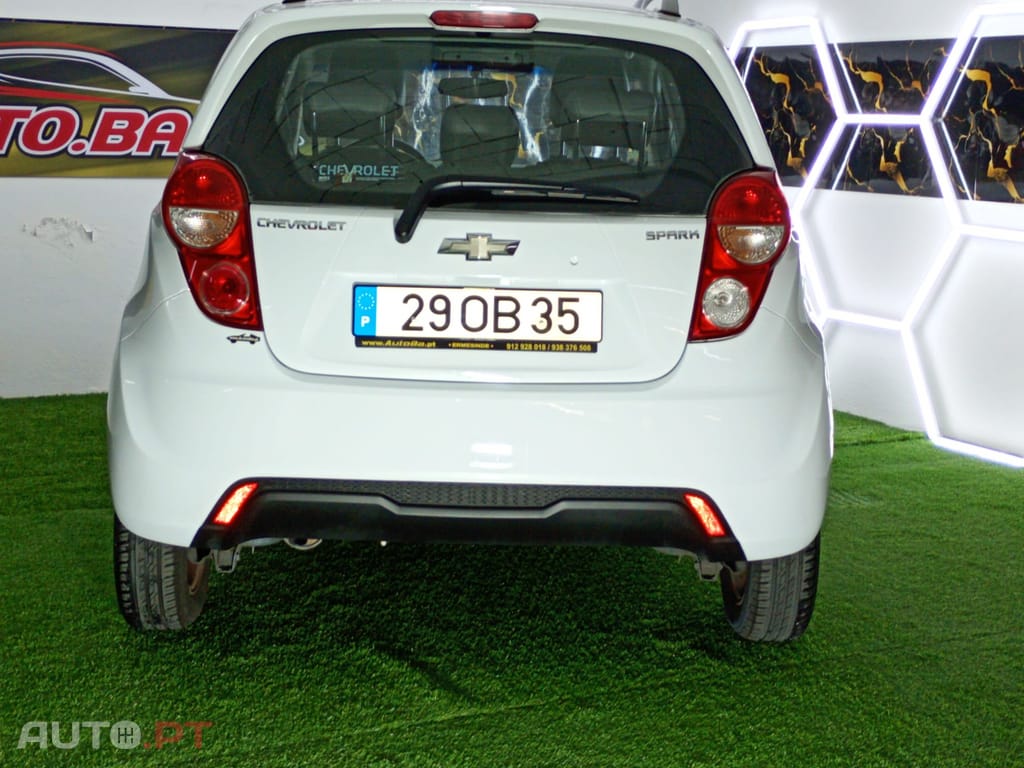 Chevrolet Spark 1.0 L Bi-Fuel