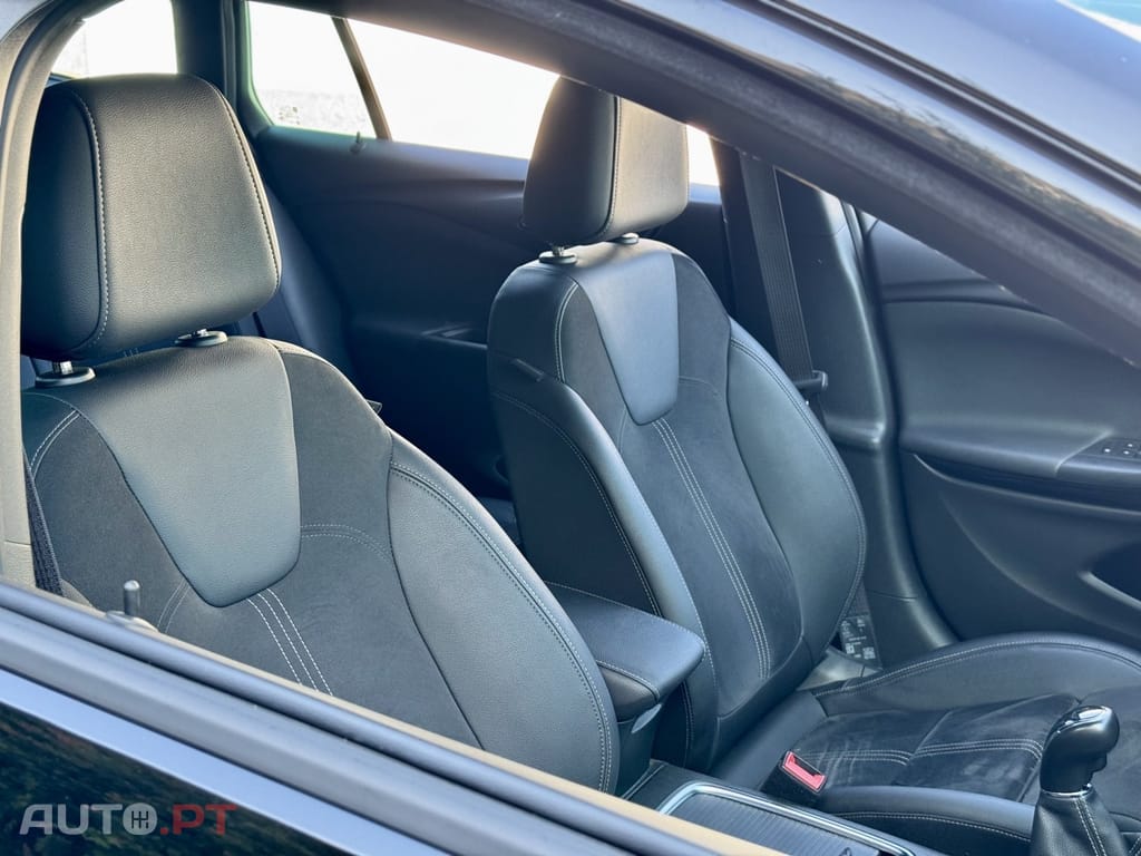 Opel Astra Ultimate