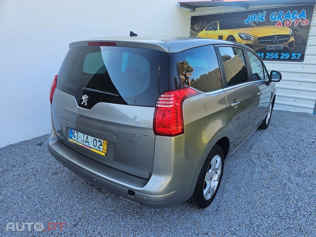 Peugeot 5008 1.6 HDi Executive