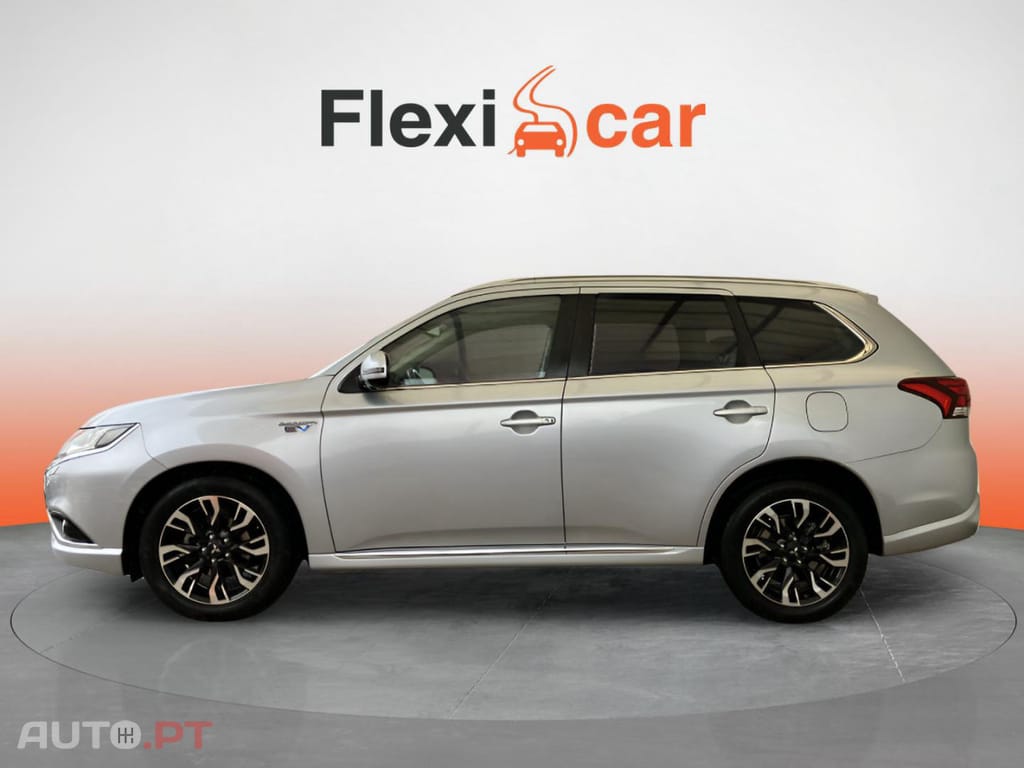 Mitsubishi Outlander 2.0 PHEV Intense Navi