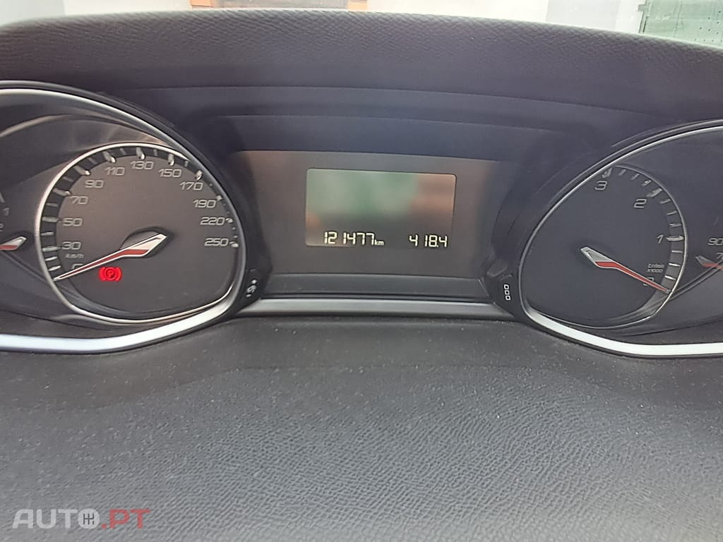 Peugeot 308 SW 1.5 BlueHDi Allure