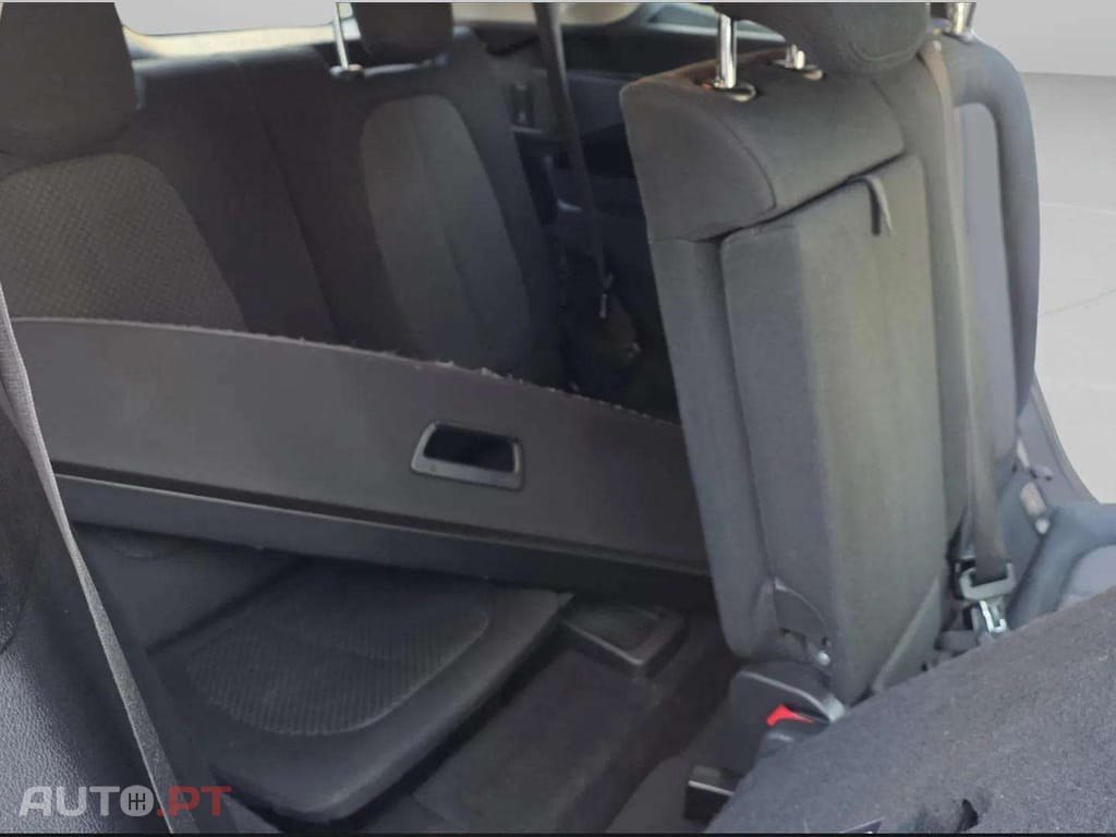 BMW 218 Gran Tourer d 7L Line Luxury