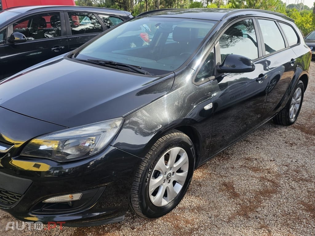 Opel Astra 1.3 CDTi Selection S/S