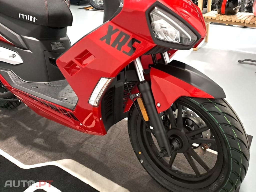 Mitt 125 XRS
