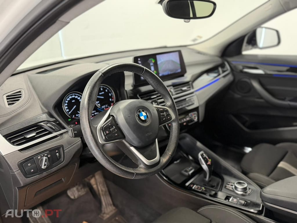 BMW X2 16 d sDrive Auto GoldPlay