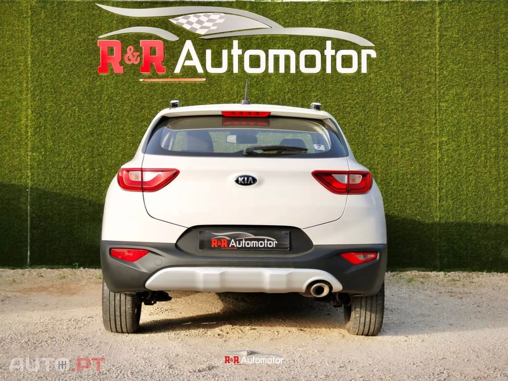 Kia Stonic 1.0 T-GDI Drive