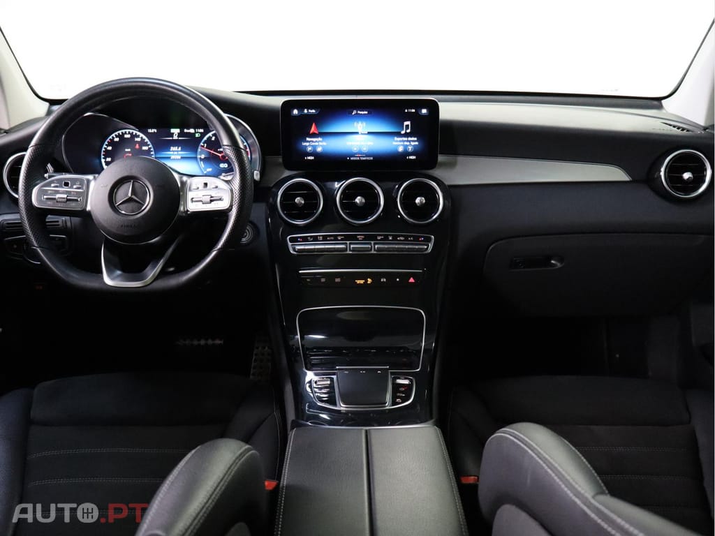 Mercedes-Benz GLC 300 de 4MATIC AMG
