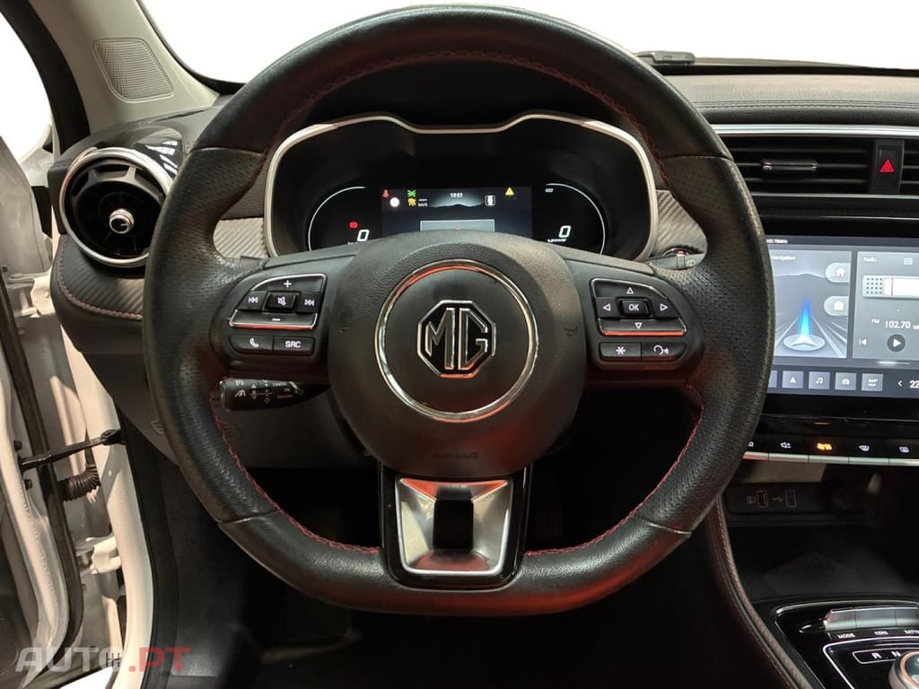 MG ZS EV Standard Luxury