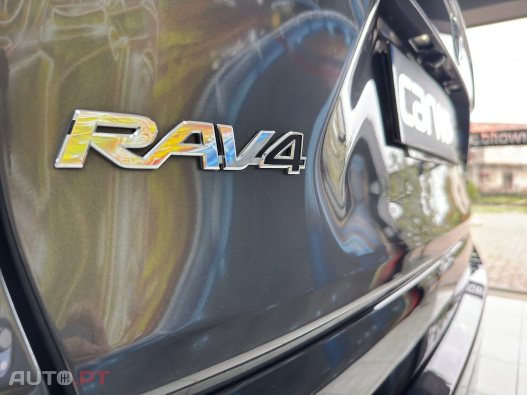 Toyota RAV4 HDF Square Collection