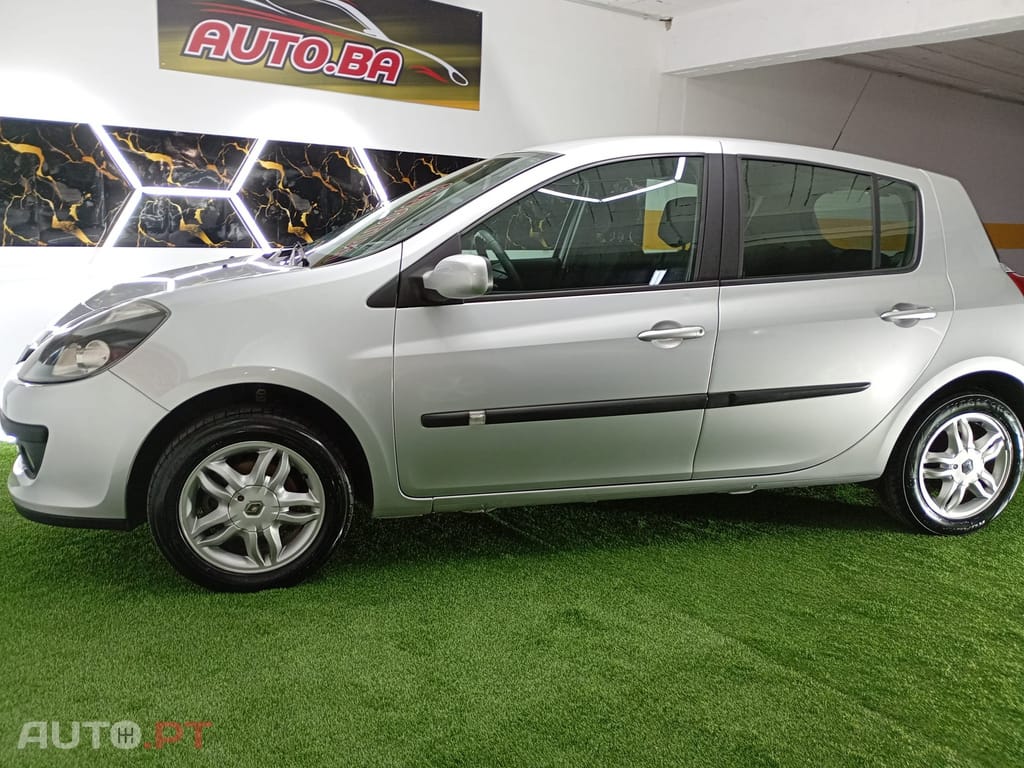 Renault Clio 1.2 16V Dynamique