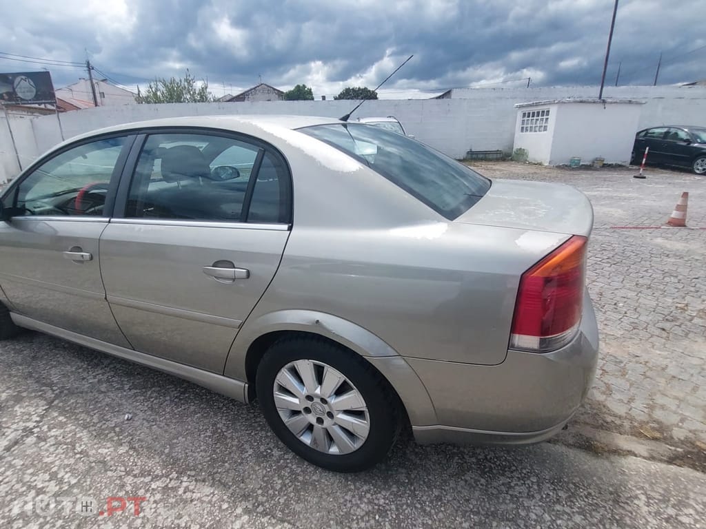 Opel Vectra GTS 2.2 DTi