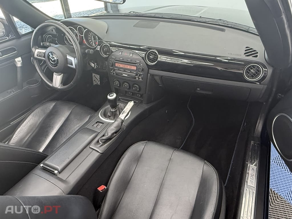 Mazda MX-5 MZR 1.8 Exclusive Plus R.C.