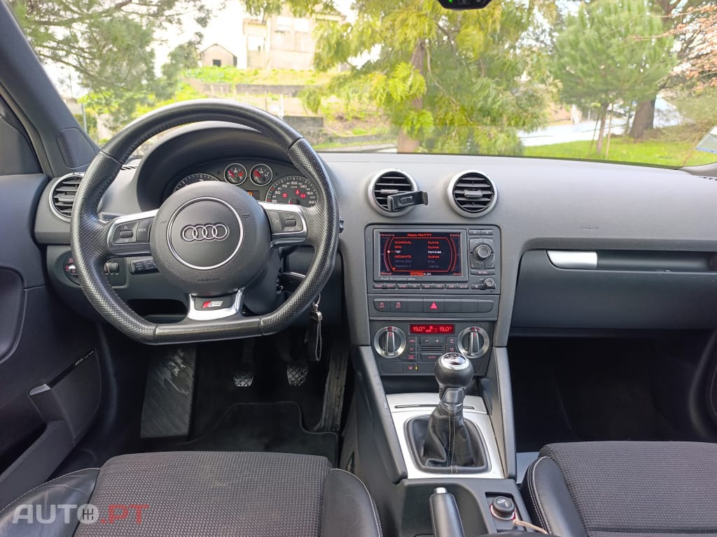 Audi A3 Sportback 1.6 TDi S-line