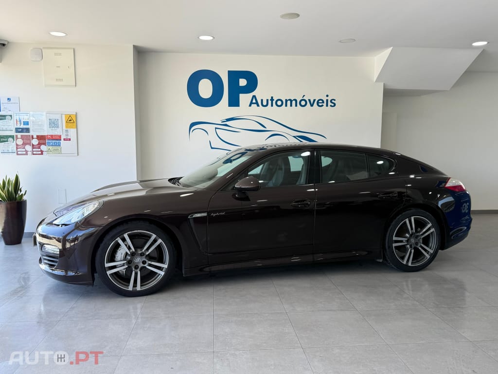 Porsche Panamera S Hybrid