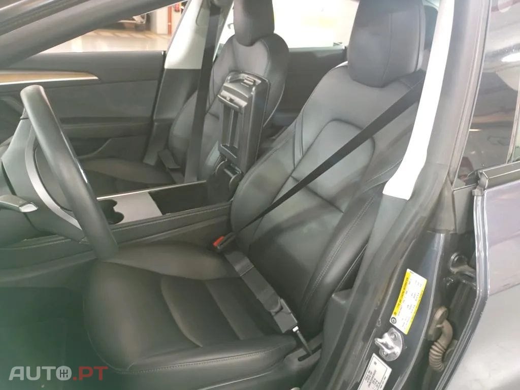 Tesla Model 3 Long Range Tração Integral
