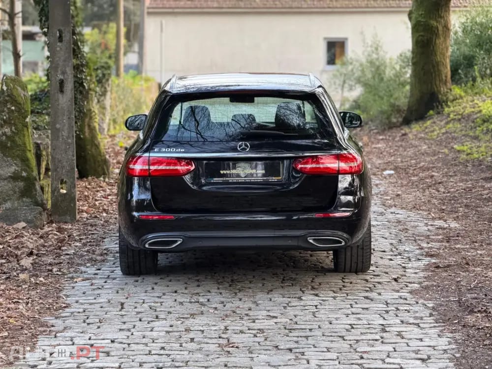 Mercedes-Benz E 300 de AMG Line