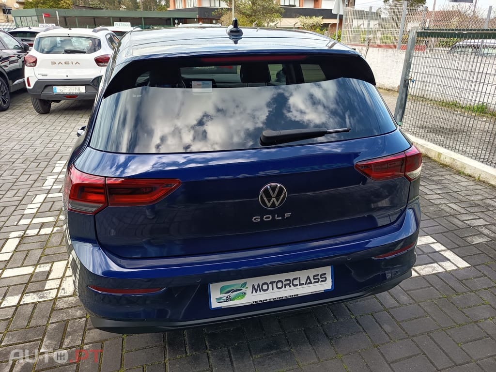 Volkswagen Golf 1.0 TSI Life
