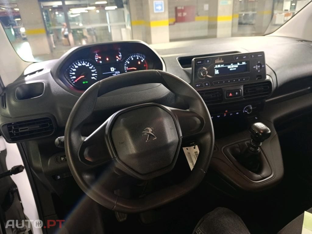 Peugeot Partner PARTNER 1.5 BlueHDi Pro Standard