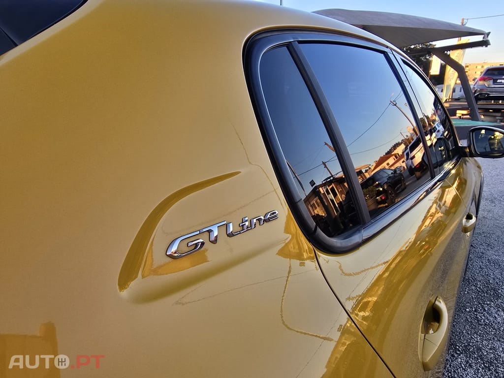 Peugeot 208 1.2 PureTech GT Line EAT8