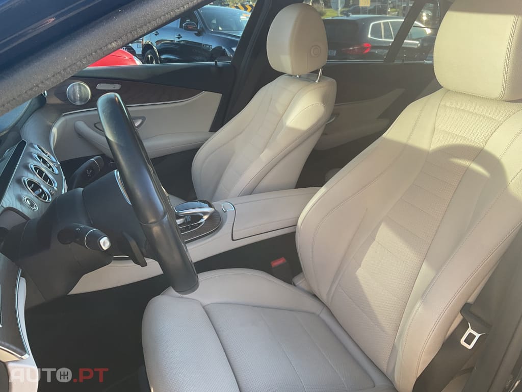 Mercedes-Benz E 300 de Avantgarde