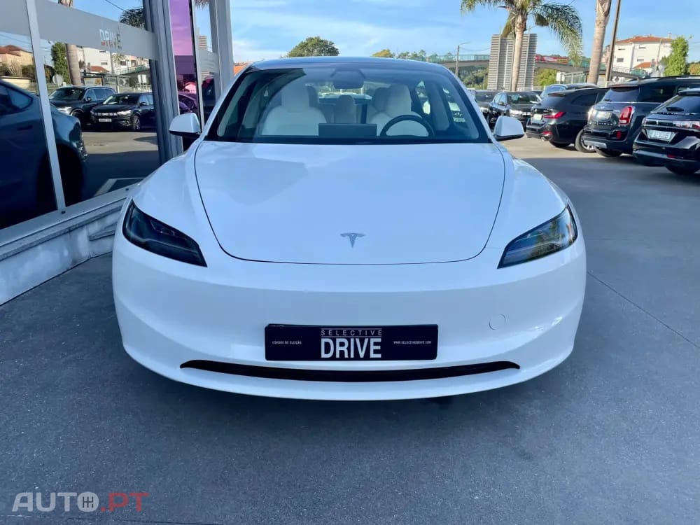 Tesla Model 3 Tração Traseira Premium