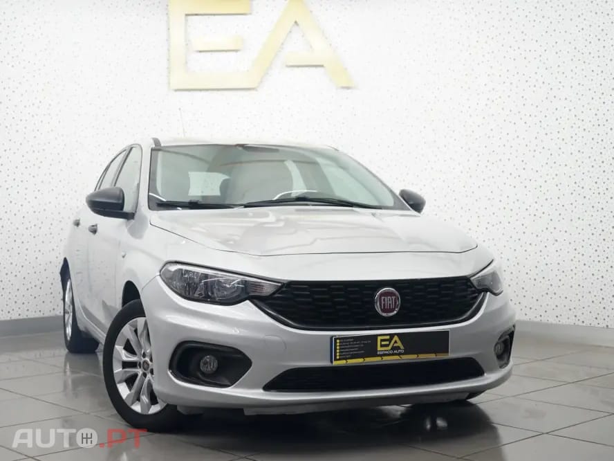 Fiat Tipo 1.3 M-Jet Lounge