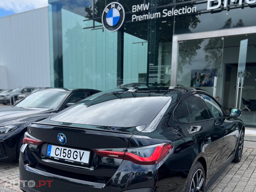 BMW i4 IDrive40 sportM