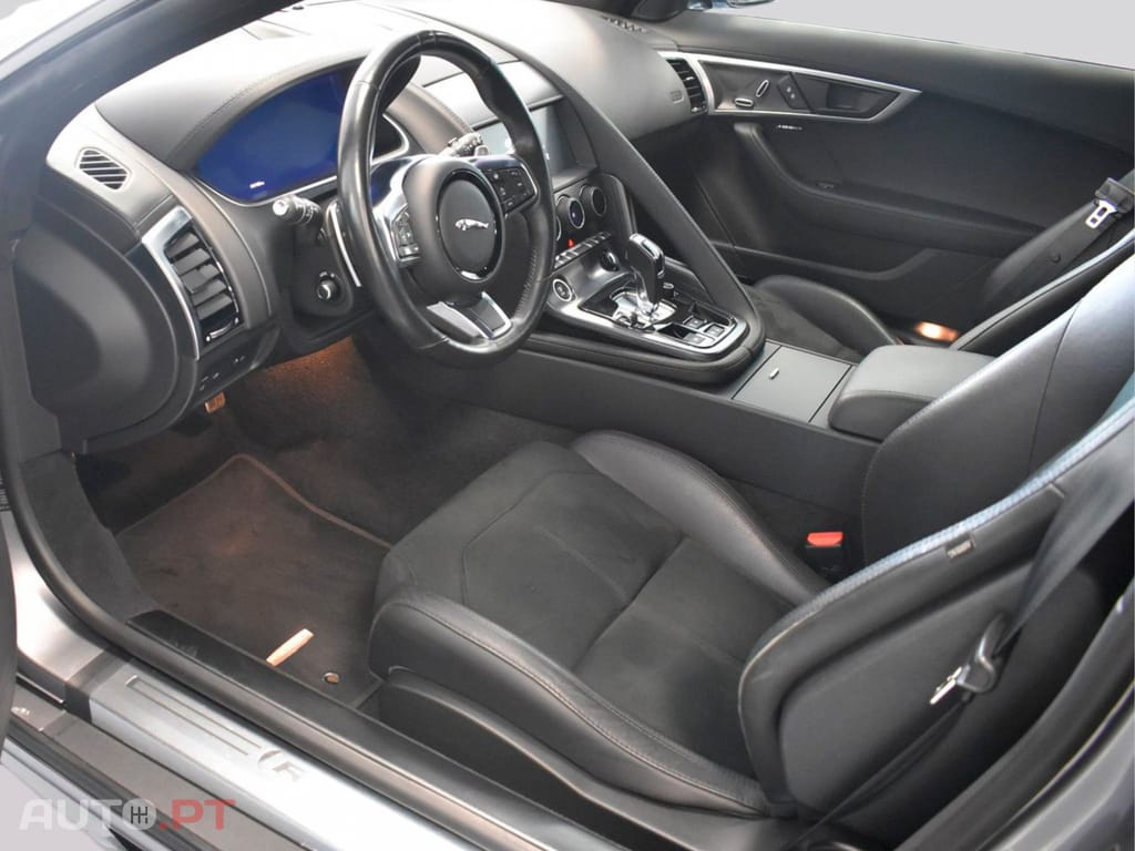 Jaguar F-Type R-Dynamic 300