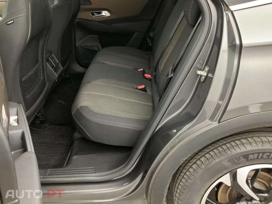 DS DS7 Crossback 1.5 BlueHDi Business EAT8