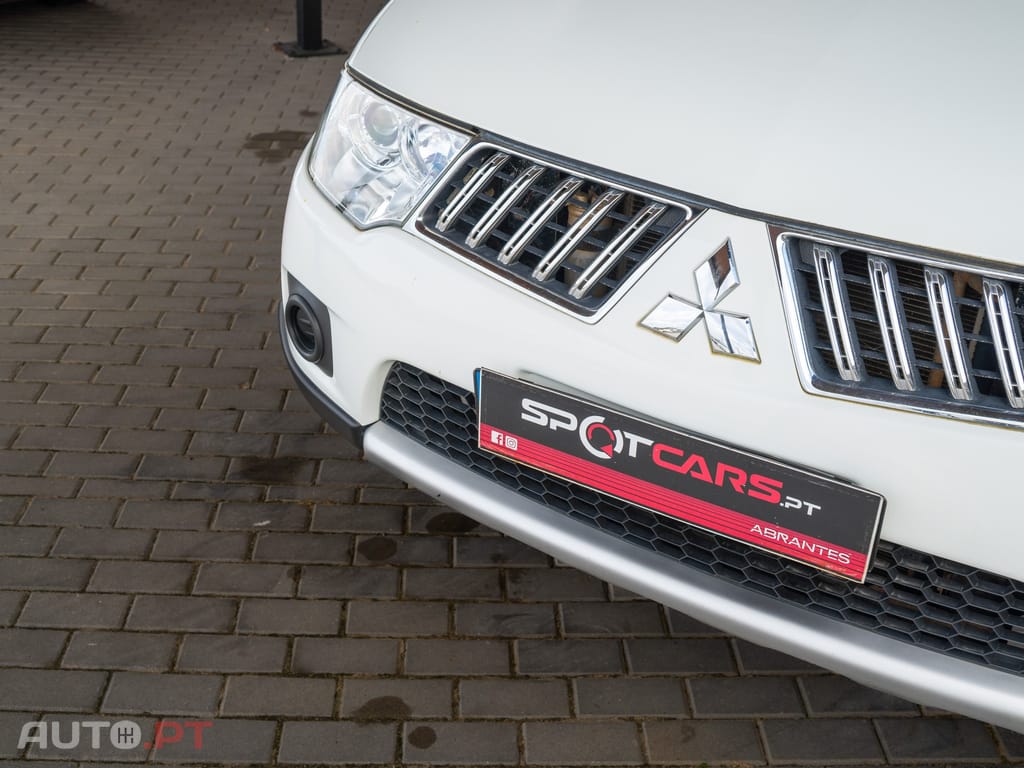 Mitsubishi L200 2.5 DI-D Club Intense 3L 4WD