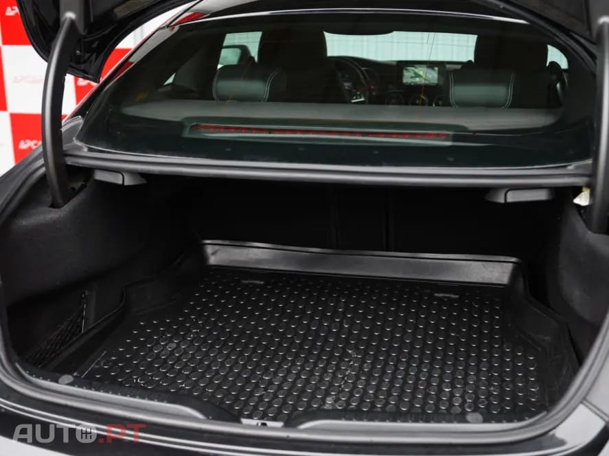 Mercedes-Benz C 250 d Coupé AMG Line